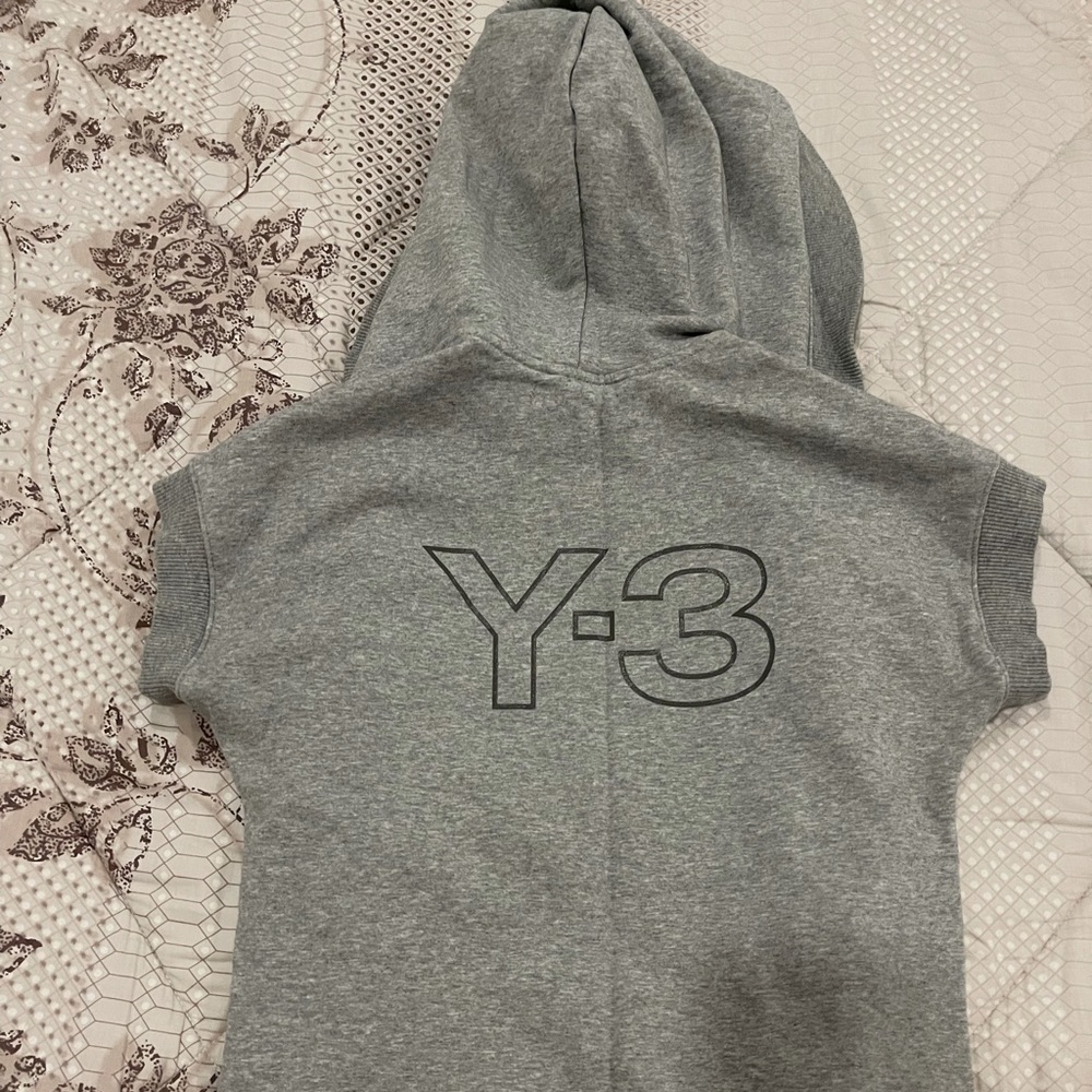 Yohji Yamamoto Y3 Adidas grey short sleeve hoodie